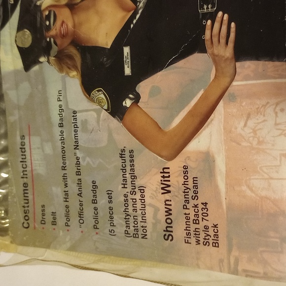 Halloween Costume - Picture 3 of 5